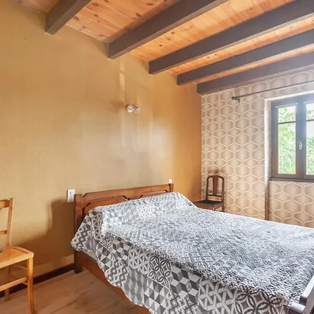 Maison De Charme A Puycelsi Avec Jardin Et Barbecue بيت للعطل