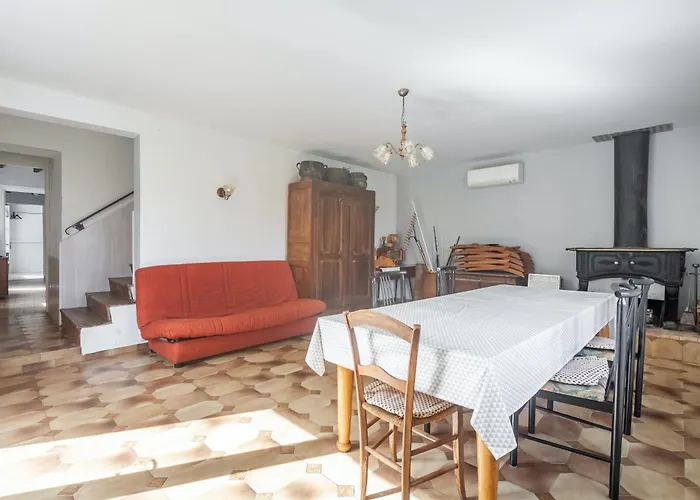 Maison De Charme à Puycelsi Avec Jardin Et Barbecue * Puycelci