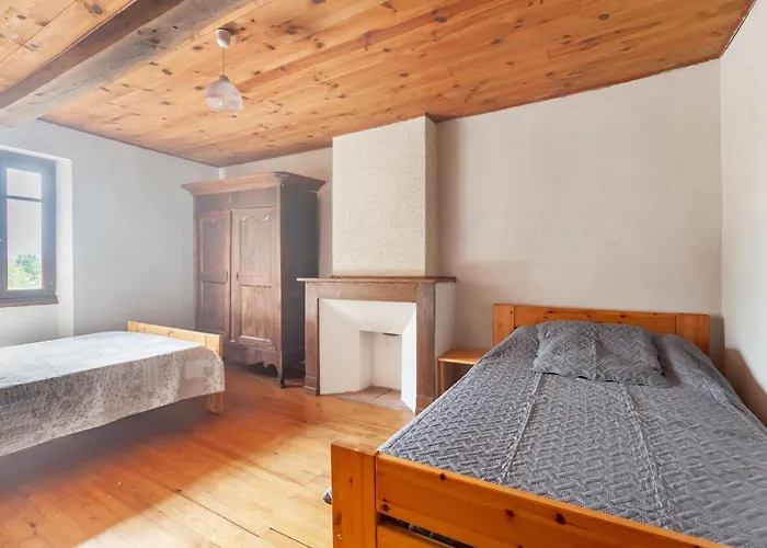 Maison De Charme à Puycelsi Avec Jardin Et Barbecue Puycelci